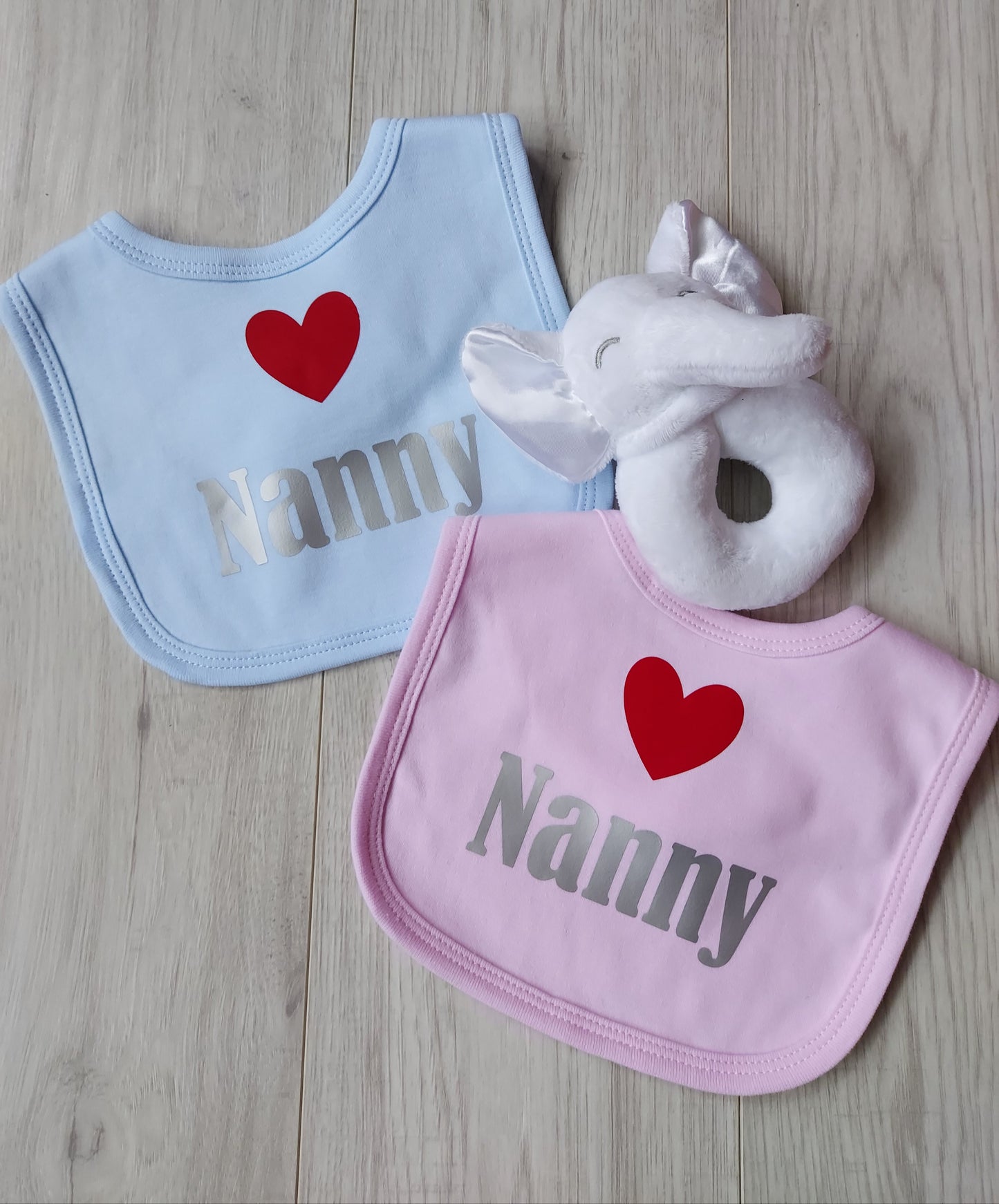 Baby Bib " ❤️ Nanny"