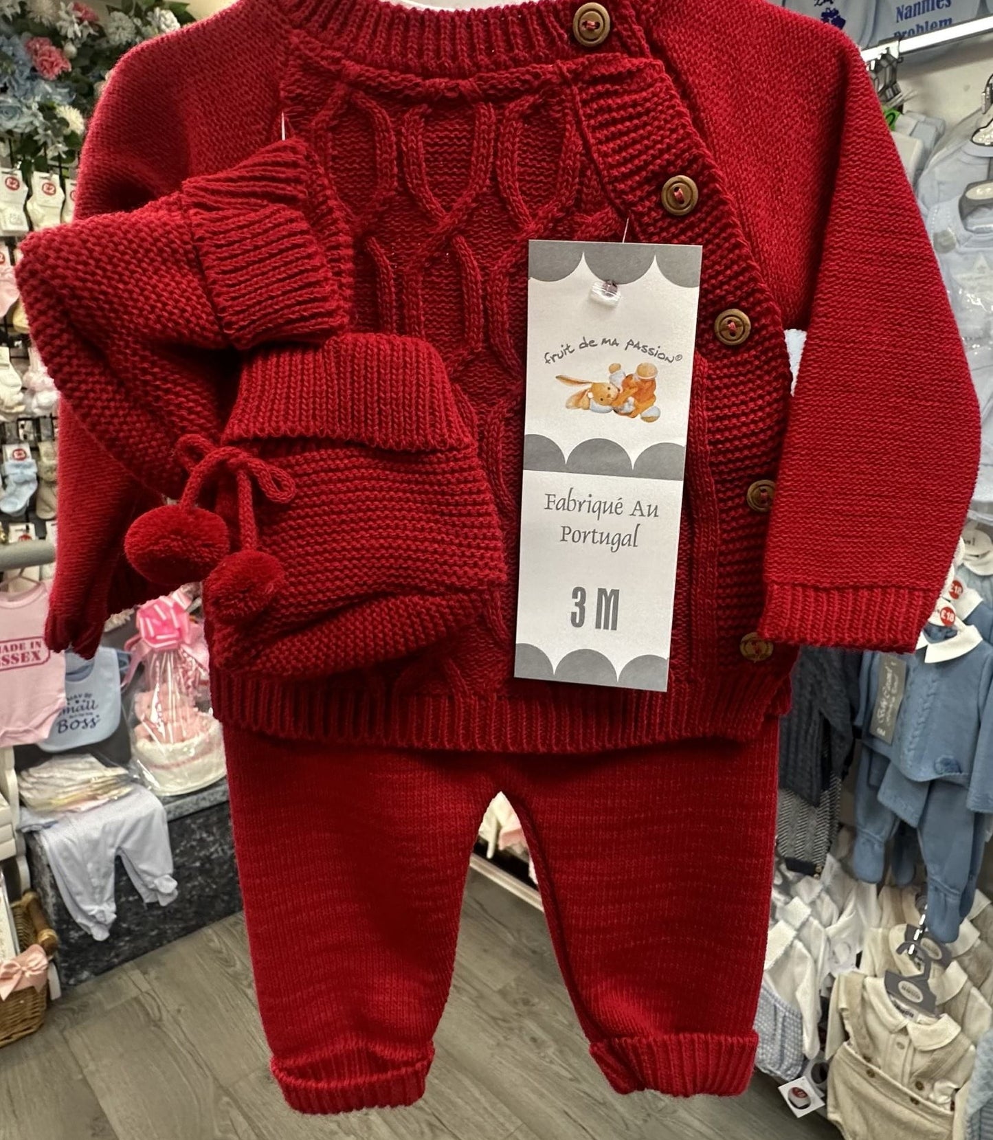 Red 3 piece knitted suit