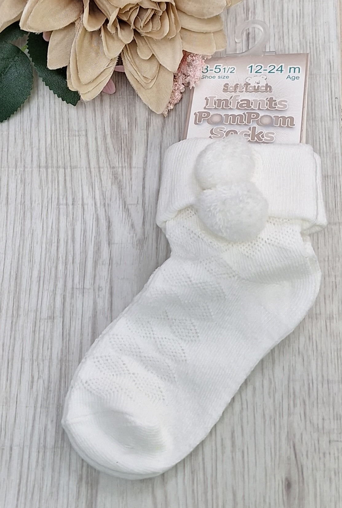 Cream Ankle Pompom Sock's