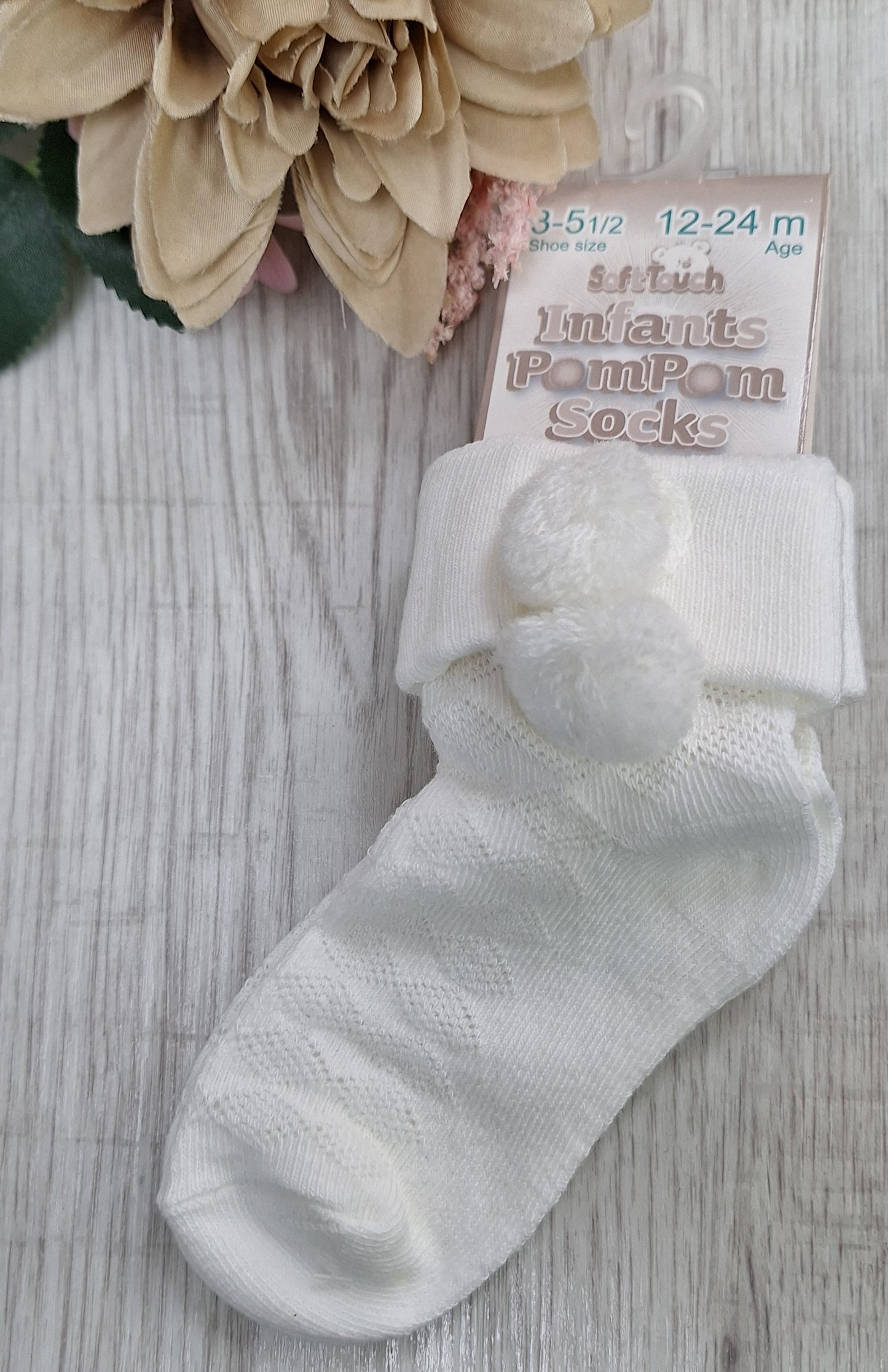 Cream Ankle Pompom Sock's