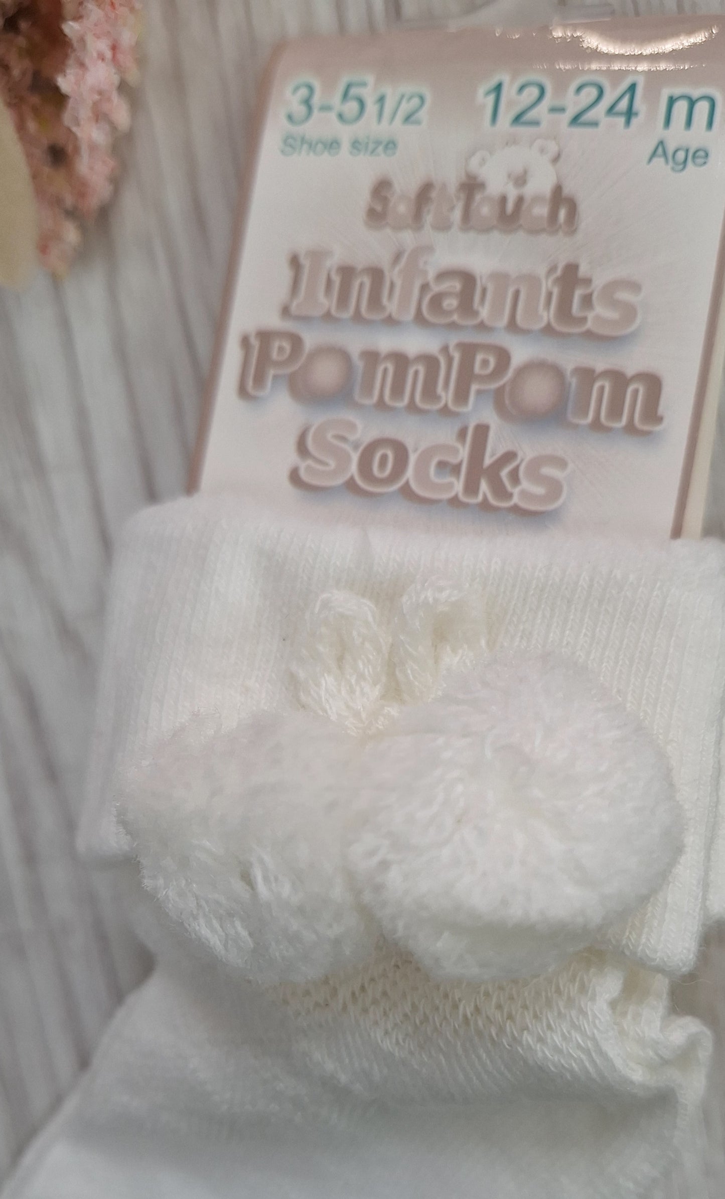 Cream Ankle Pompom Sock's