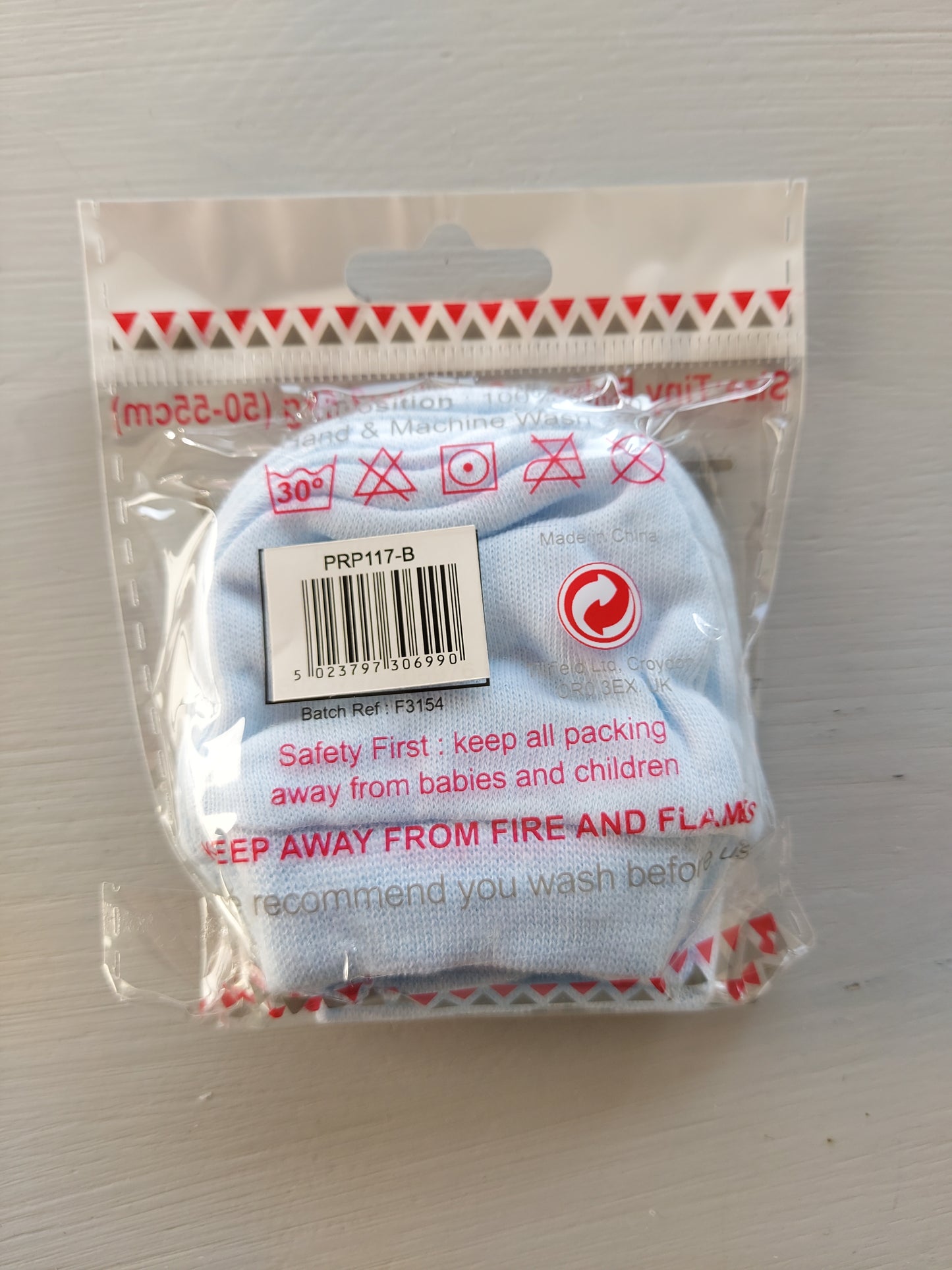 Tiny Baby 2 pack scratch mittens