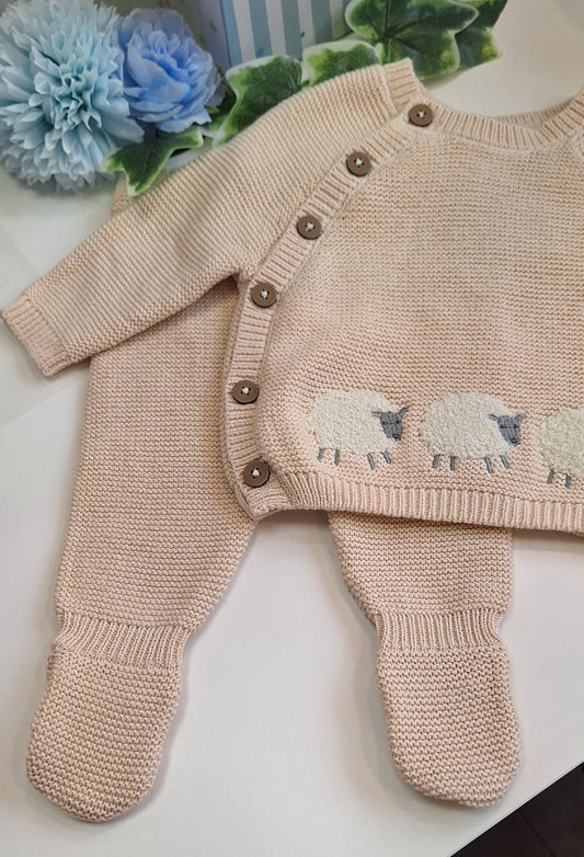 Rock a bye baby sheep knit