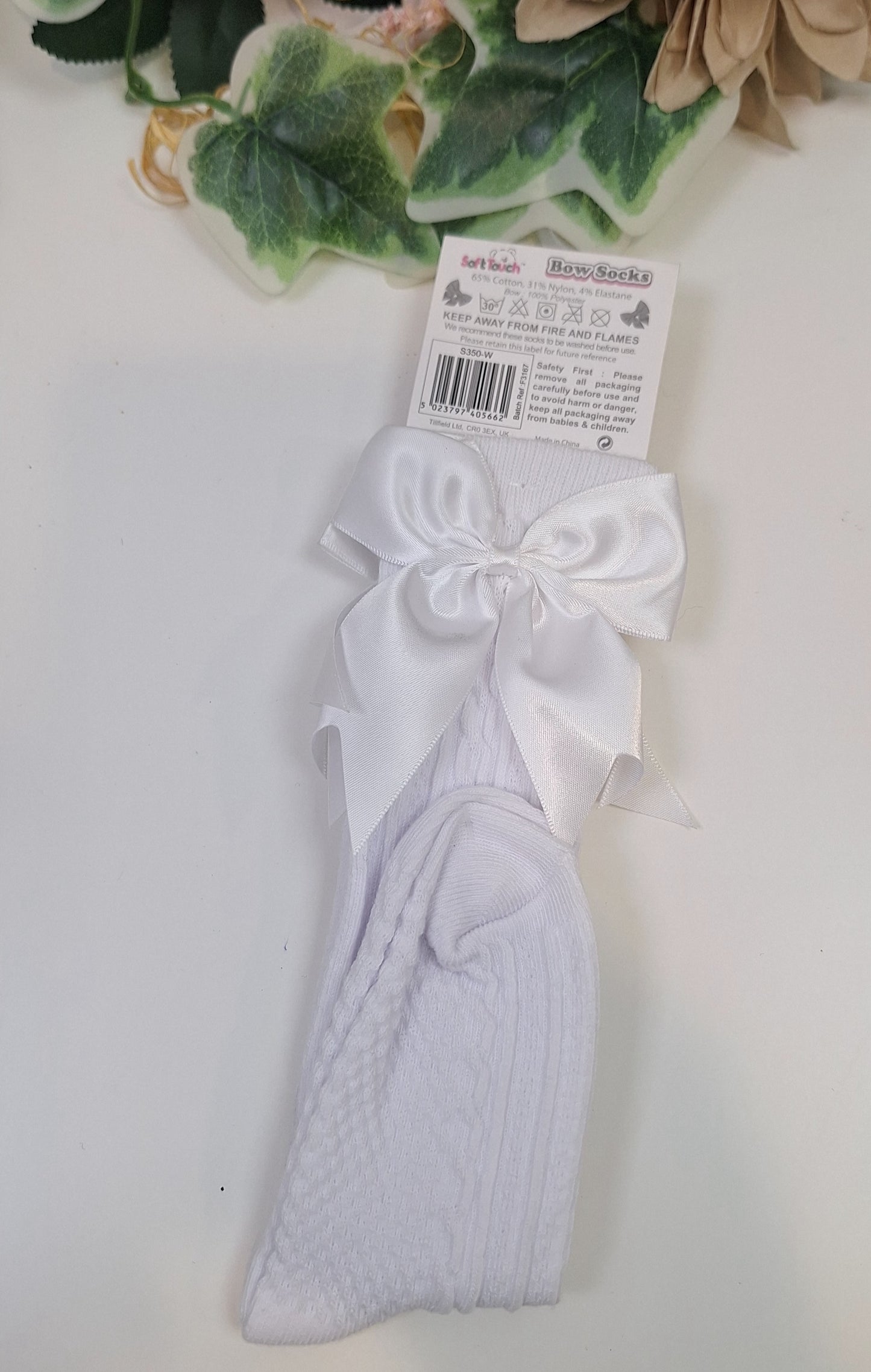 White Elegance knee high bow socks 0-6 6-12 12-24 months