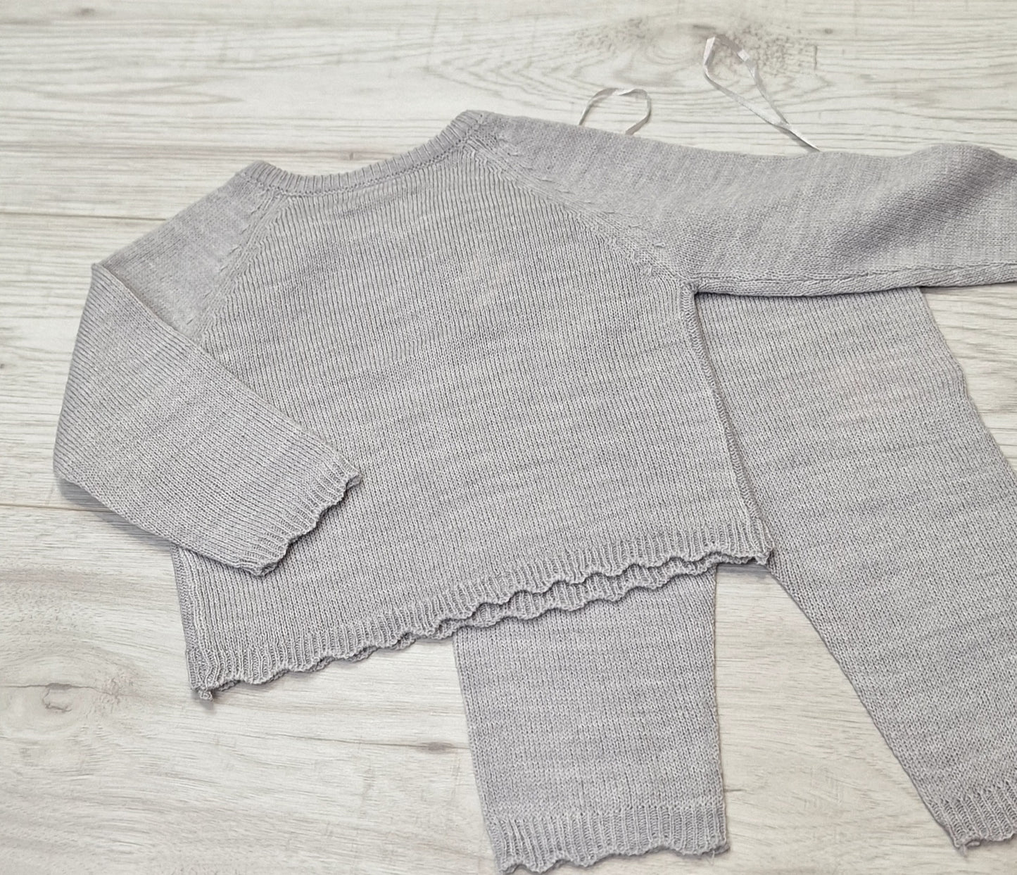 Grey Unisex 2 piece knitted suit